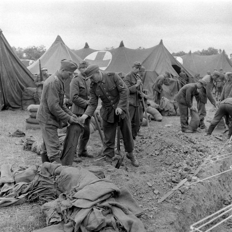 WW2 WWII Photo World War Two / Omaha Beach Area June 1944 D-Day Allied Forces US