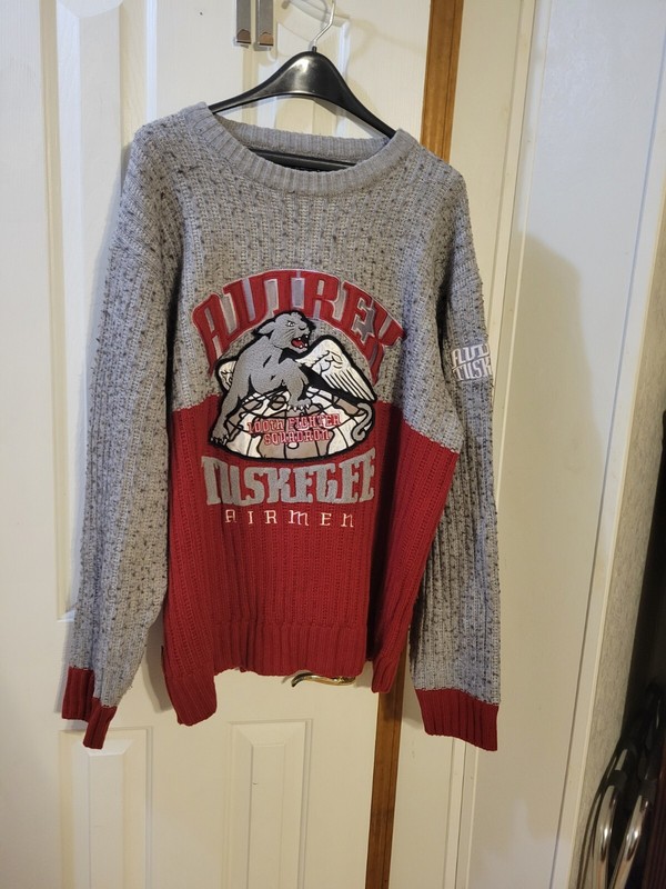US Army AAC 100th Fighter Squadron Tuskegee Airmen Knit AVIREX XL 46-48 Sweater