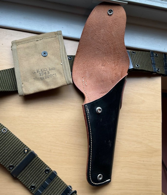 WWII US Army belt with 1911 45ACP holster and a mag pouch (reproductions - used) gallery