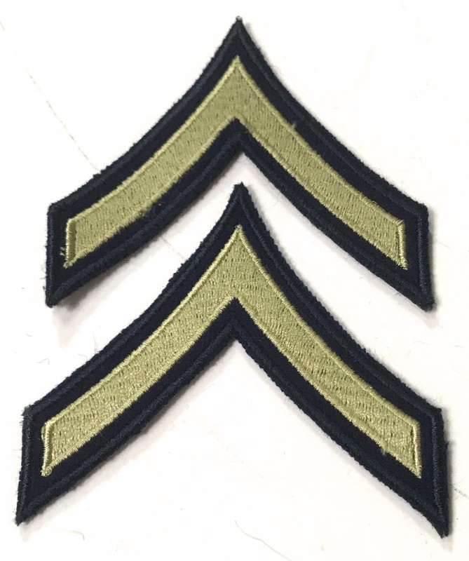 WWII US PRIVATE PFC JACKET SLEEVE RANK CHEVRONS INSIGNIA