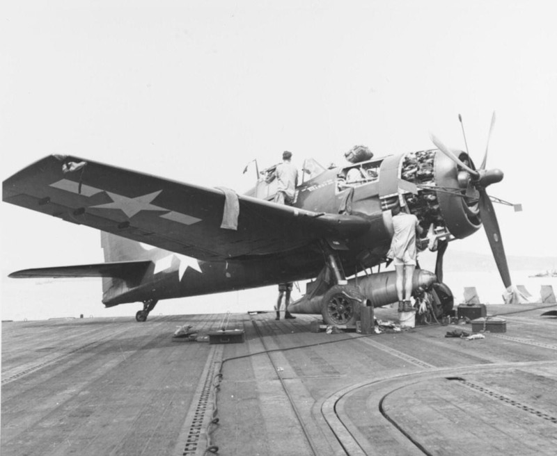 WWII Photo US Navy F6F Hellcat Repairs on Carrier Deck World War Two WW2 / 5889