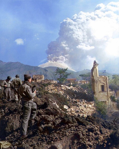 American GIs watch smoke billow from Mt. Vesuvius WWII WW2 8×10 Color Photo 959a