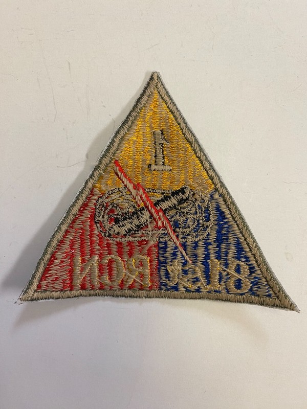 F0317 Repro WW2 US Army Armored Tank Triangle 81st RCN 1st Division IR16A gallery