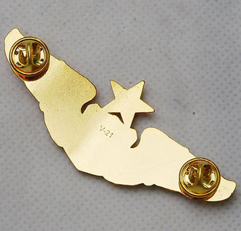 USAF US Air Force Senior Aviator Metal Wings Badge Pin Insignia Color Gold gallery