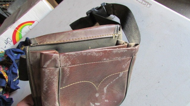 VINTAGE POUCH BAG gallery