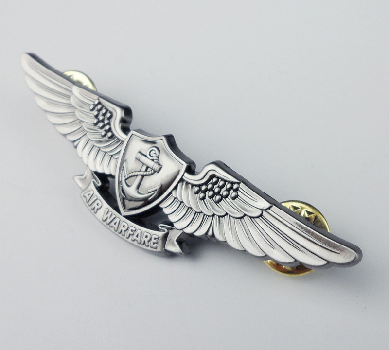 US Navy Air Warfare specialist badge Insignia silvery