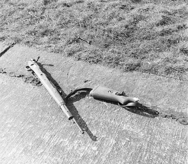 WW2 Photo WWII Broken Mauser Rifle 98k Germany 1945 World War Two / 1427