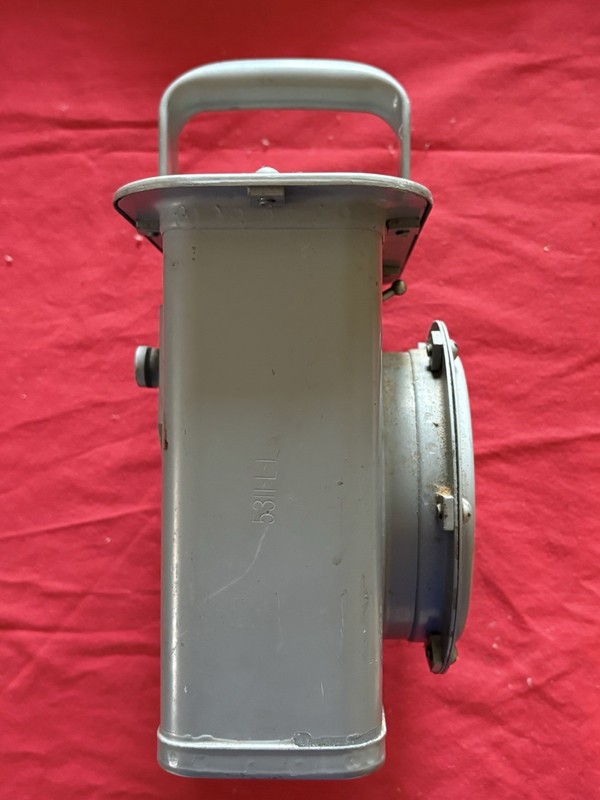 WWII U.S. Navy Battle Lantern 5293-L-5 TYPE J-I DELTA ELECTRIC USA gallery
