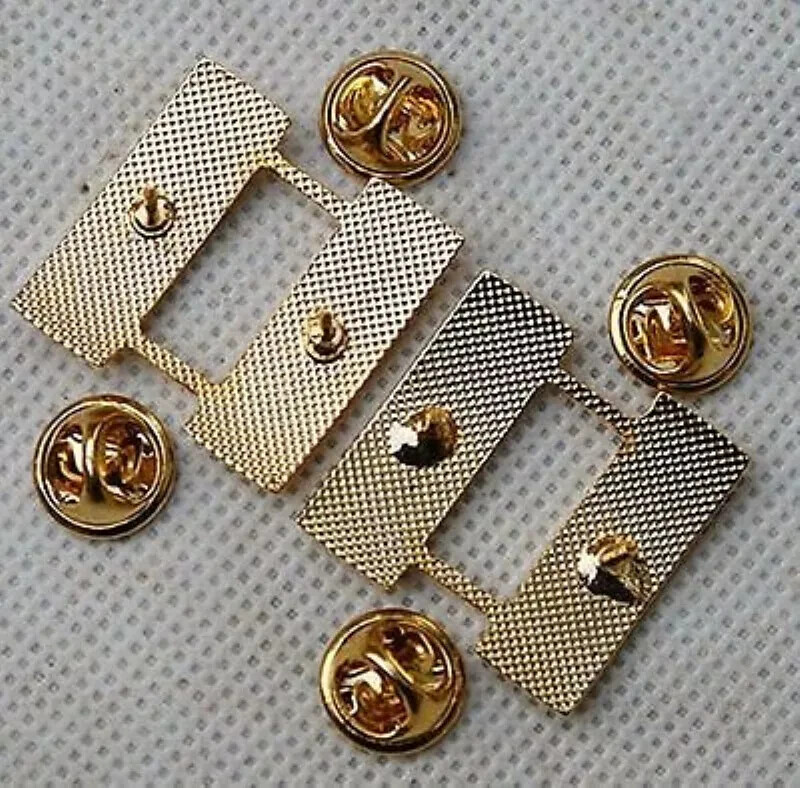 WW2 Pair U.S. US Army Officer's Captain Rank Insignia Badges Gold gallery
