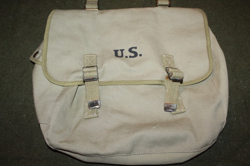 Repro WW2 U.S. Army Canvas Musette Bag, U.S. Marked & 1943 Dated, VG