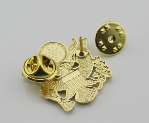 PAIR OF WWII US ARMY OFFICER SHOULDER EAGLE SMALL INSIGNIA PIN GOLD BADGE gallery