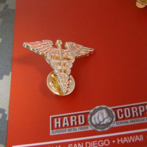 PAIR US ARMY MEDICAL SERVICE CORPS OFFICER NURSE CORPS LAPEL BADGE PIN GOLD gallery
