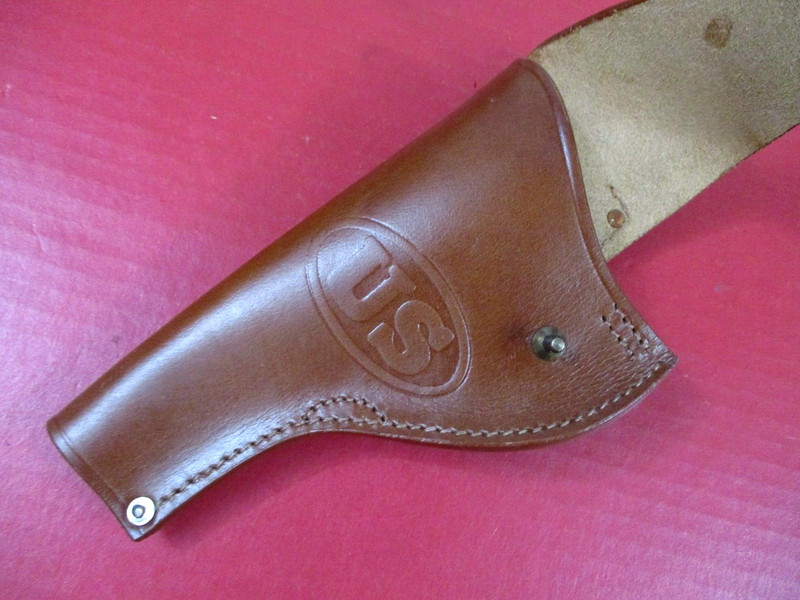 WWII Era US Army Leather MP LH Belt Holster for .38 S&W Victory Revolver - Repro gallery