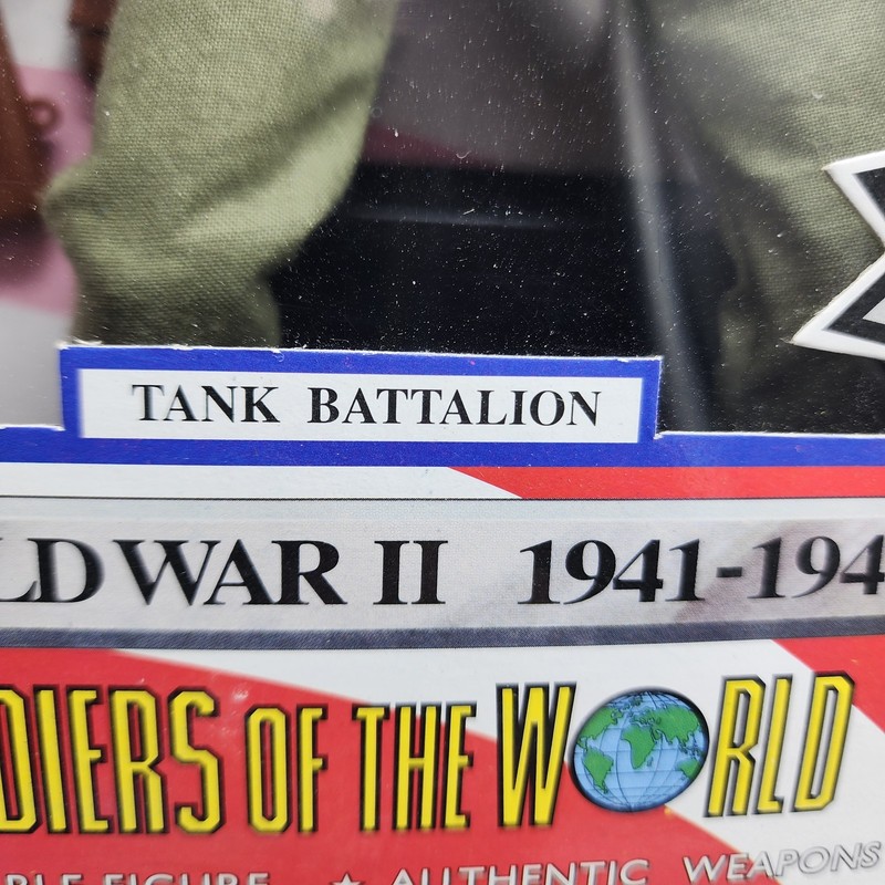 WWII Tank Battalion 12" Action Figure Soldiers of the World US Army Reproduction gallery
