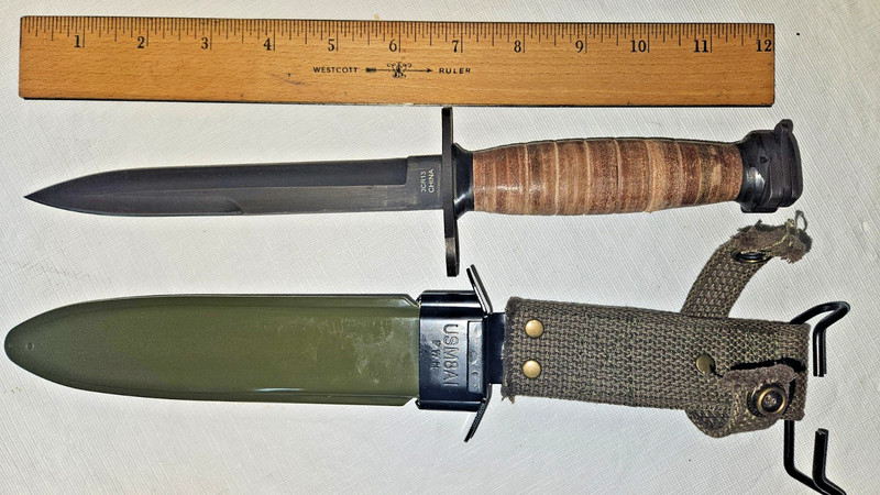U.S. WWII Fighting Knife with Scabbard USMA8AI PWH gallery