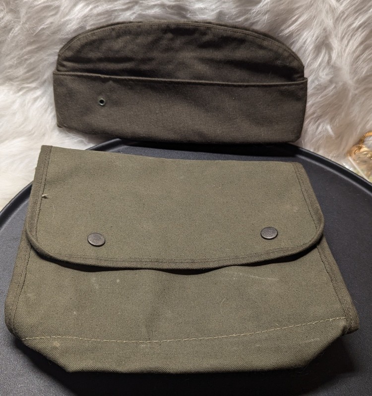 Vintage Army Canvas Bag And Hat Sz 6 7/8 Militairy Pack Pouch Army Green Pockets