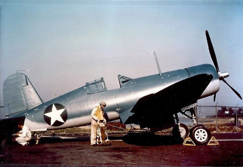 Test Pilot with a U.S. Navy Vought F4U-1 Corsair 13×19 Photo WWII 835