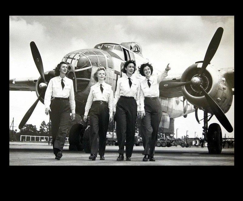 WASP Pilots PHOTO Women Army Air Force Service World War 2 USAAF B-25 Bomber