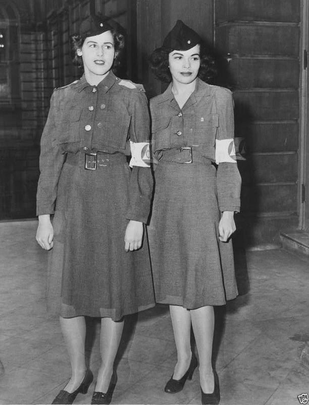 New WW2 World War II 8×10 Photo: American US AWVS Women in Uniform Caps 1941