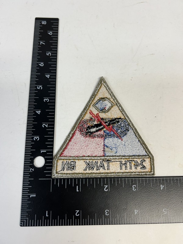MH572 Repro WW2 US Army Patch 24th Tank Battalion IR29D gallery