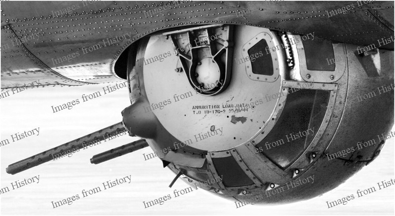 8x10 Print Aircraft WWII Gun Turret 1944 #9386