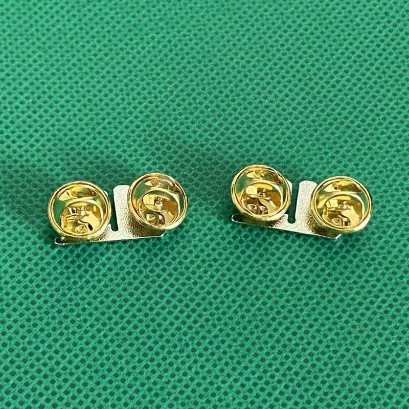 Pair Of WW2 US Army Officer Uniform U.S. Collar Lapel Badge Pin Insignia Silver gallery