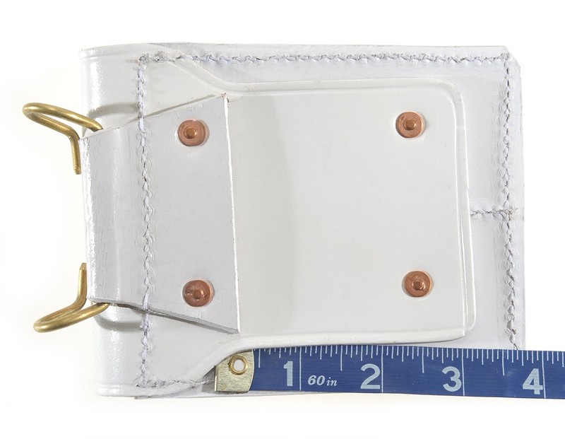 WHITE PREMIUM DRUM DYED LEATHER .45 DOUBLE MAGAZINE POUCH WITH HANGER gallery