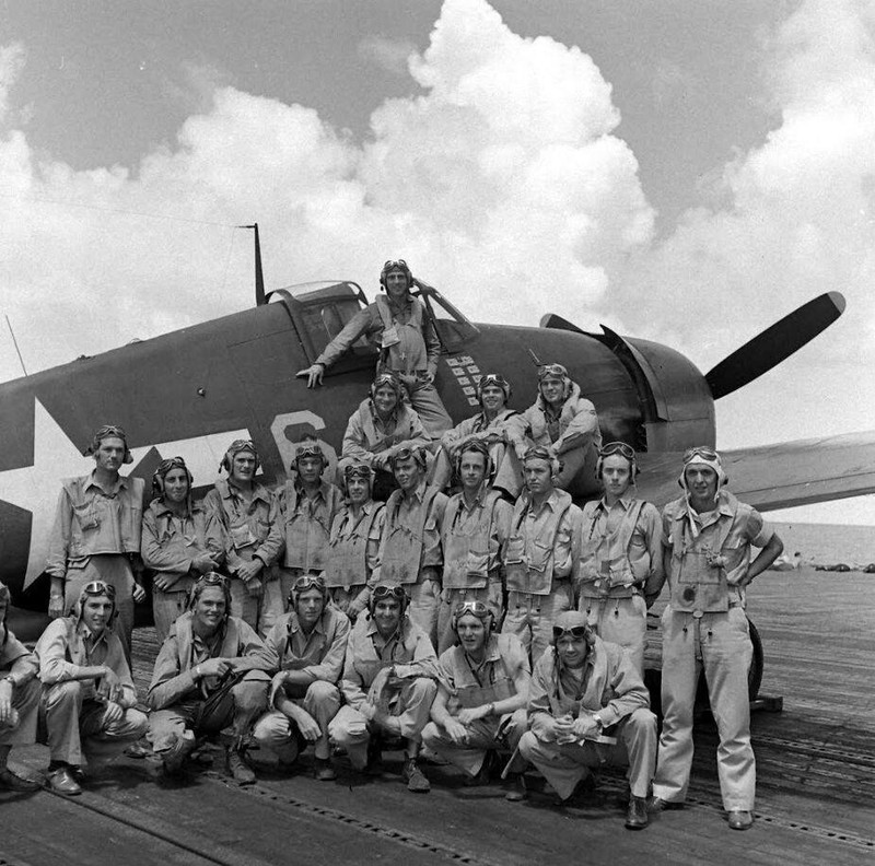 WW2 WWII Photo Aboard US Lexington CV-16 in 1944 World War Two US Navy / US054