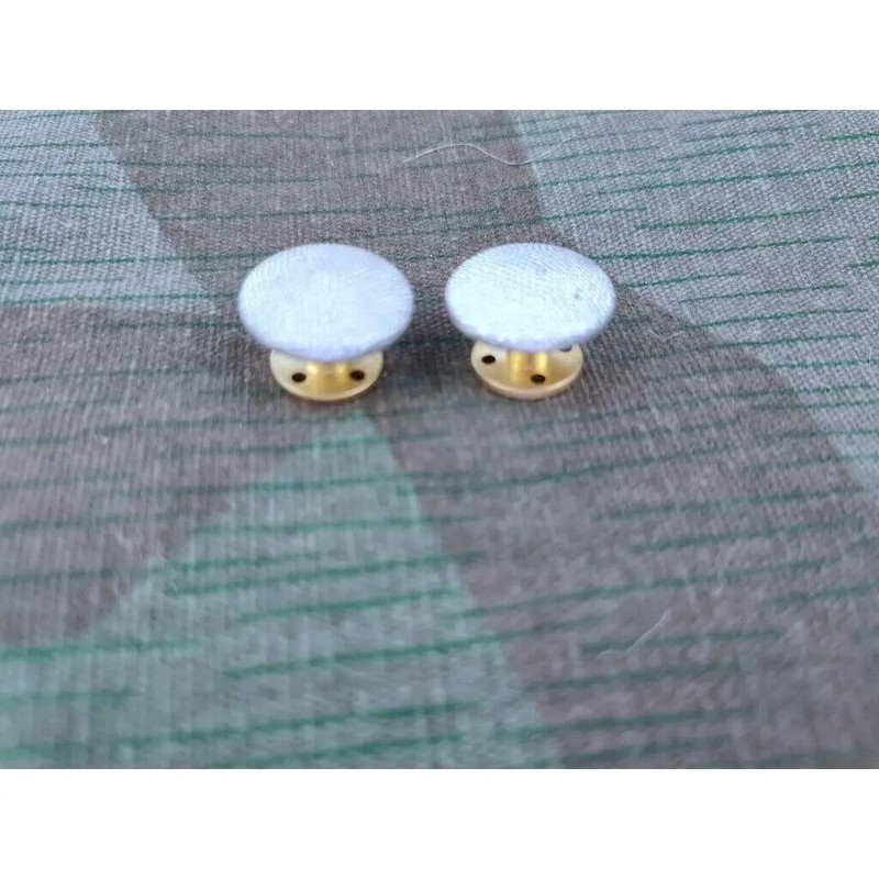 PAIR OF WW2 German Officer/Major DRESS shoulder board buttons silver 17MM gallery
