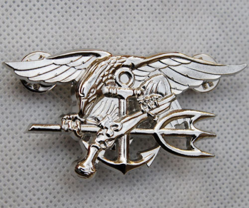 US NAVY SEAL EAGLE ANCHOR TRIDENT METAL MEDAL BADGE INSIGNIA SILVER