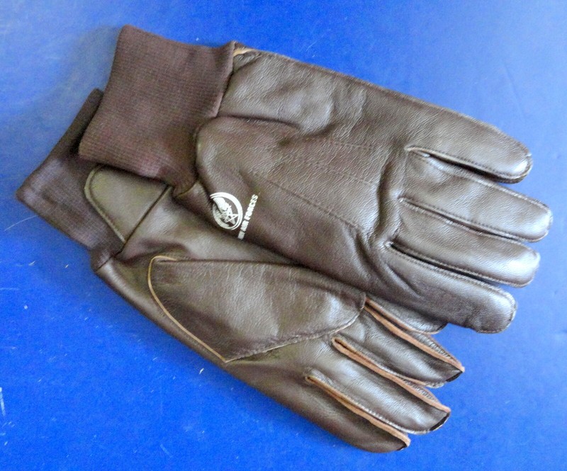 USAAF TYPE A-10 PILOT LEATHER FLYING GLOVES W/LABELS- SIZE EXTRA LARGE