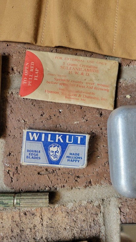 WW2 Personal Items Hygine Cigarettes Money Belt Scissors Brush Razor Colgate gallery