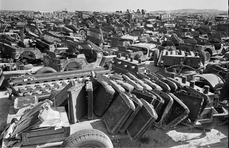 WW2 WWII Photo World War Two / Abandoned US Army Jeeps On Okinawa 1945