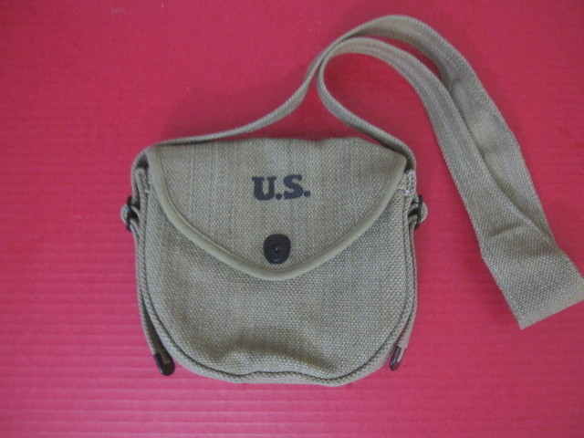 WWII Era US Army Thompson Canvas Pouch w/Sling for .45acp Drum Magazine – Repro