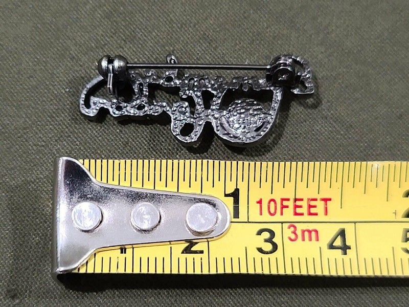 REPRODUCTION WWII Remember Pearl Harbor Pin Brooch New Made 1940s Replica Repro gallery
