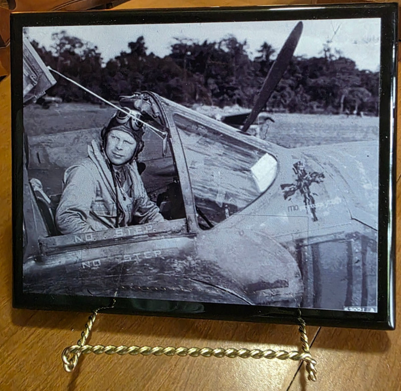 8 x 10 WWII Wood Plaque Photo USAAF Ace Maj Richard Bong P-38 Cockpit WW2 Gift