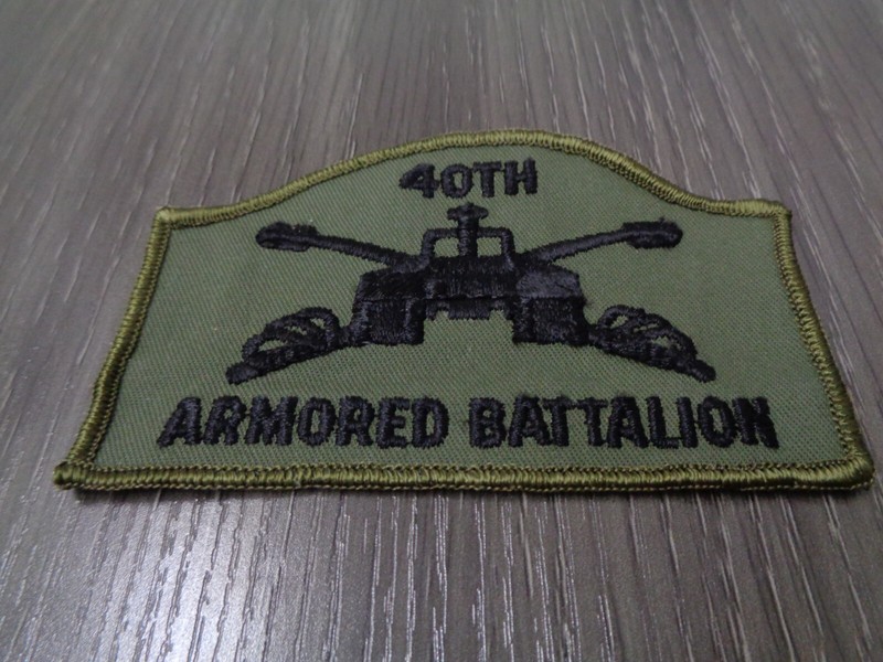 VINTAGE US ARMY 40th ARMORED BATTALION PATCH OD GREEN