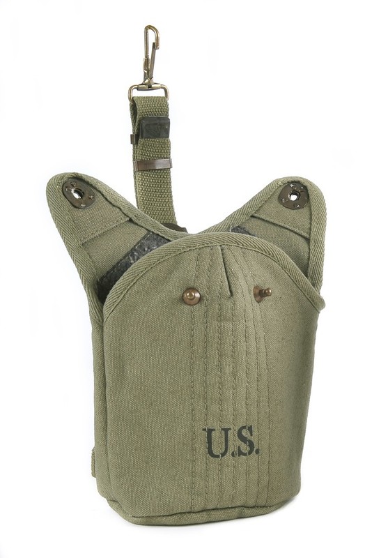 US WW2 Airborne Canteen Cover marked JT&L 1944 gallery