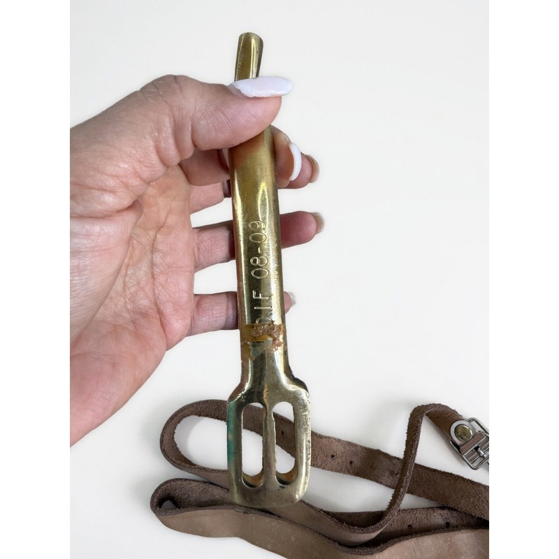 Vintage US Army Brass Cavalry Spurs Pair 5-4 CAV SGT Davis Military Ceremonial gallery