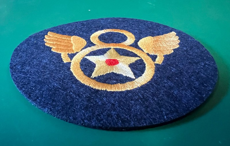 8TH AIR FORCE “STUBBY” WING SHOULDER PATCH- ENGLISH MADE gallery