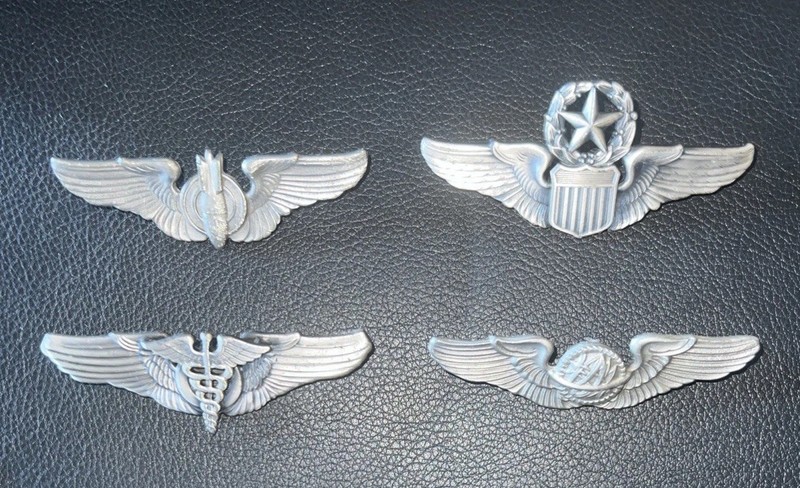 4 US Air Force Navigators, Surgeons + Wings Pin Badge WWII Reproduction Metal
