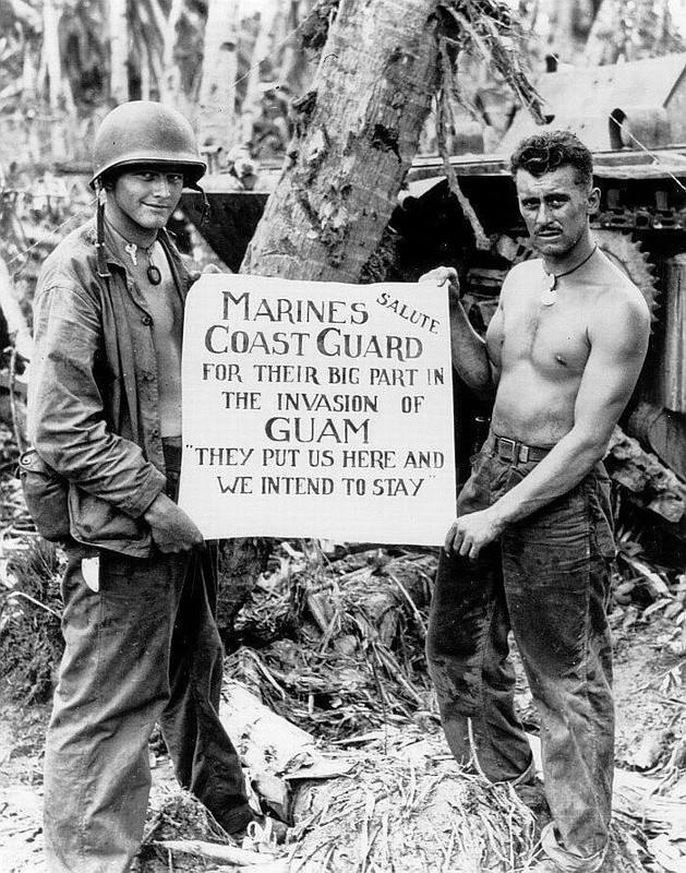 WWII Photo US Marines US Coast Guard Guam USMC Pacific World War 2 WW2 / 1193