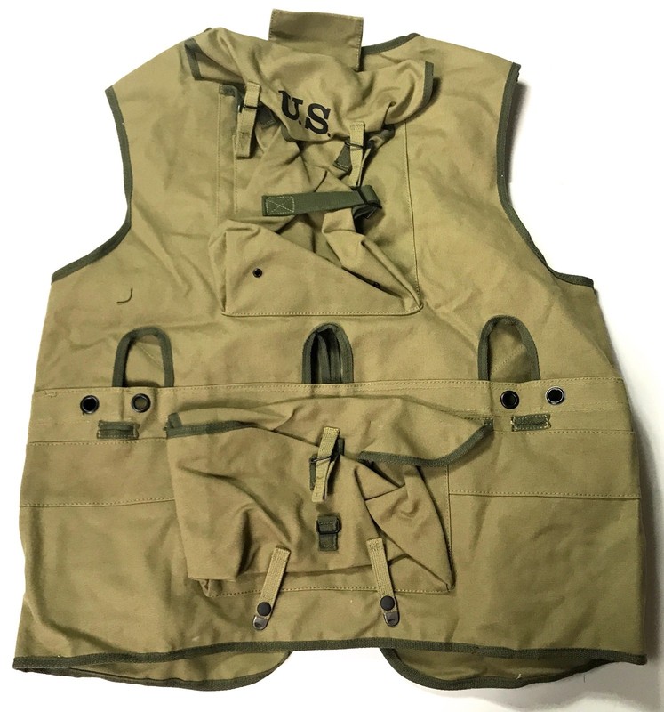 WWII US RANGER D-DAY COMBAT ASSAULT VEST-MEDIUM (38-44R) gallery