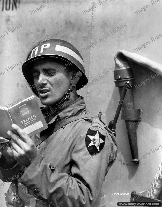 8×10 Print U.S. Army Military Police 2nd Infantry Division Normandy 1944 #JHH