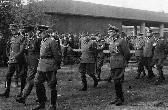 WW II Usa Photo — German Officers Surrendering