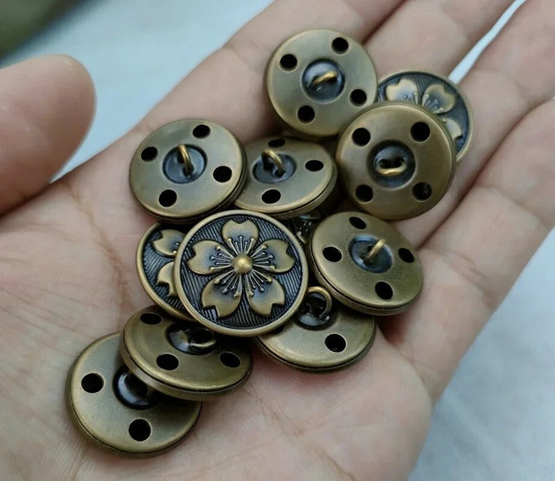 12PCS/LOT WW2 JAPANESE CHERRY BLOSSOM ARMY BUTTON bronze 21MM gallery