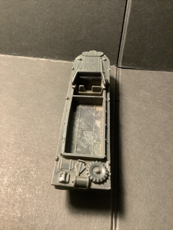 Airfix US/British D.U.K.W. Duck Green HO OO Scale Poly Plastic No Box or Canopy gallery