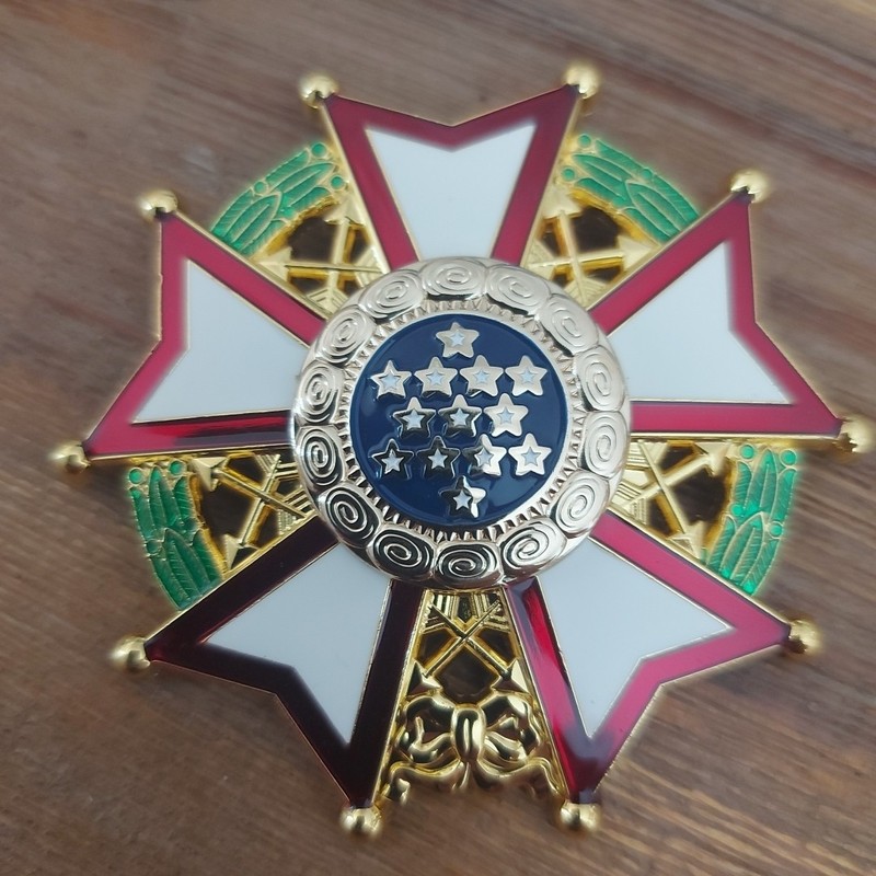 REPLICA- Order Of Legion Of Merit -Commander Breast Badge Medal Star Cross Army.