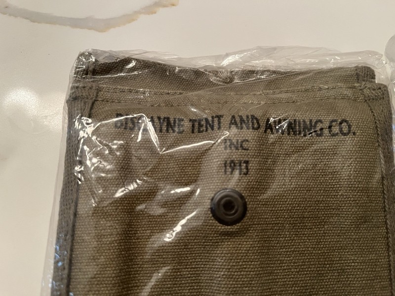 Pair M1 Carbine Magazine Pouches Reproduction gallery