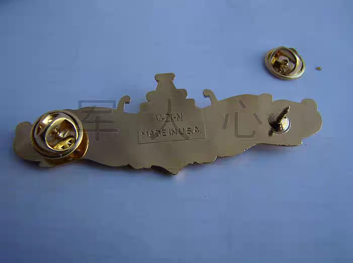 US NAVY GOLDEN OFFICER'S SURFACE WARFARE FLEET BADGE PIN INSIGNIA gallery
